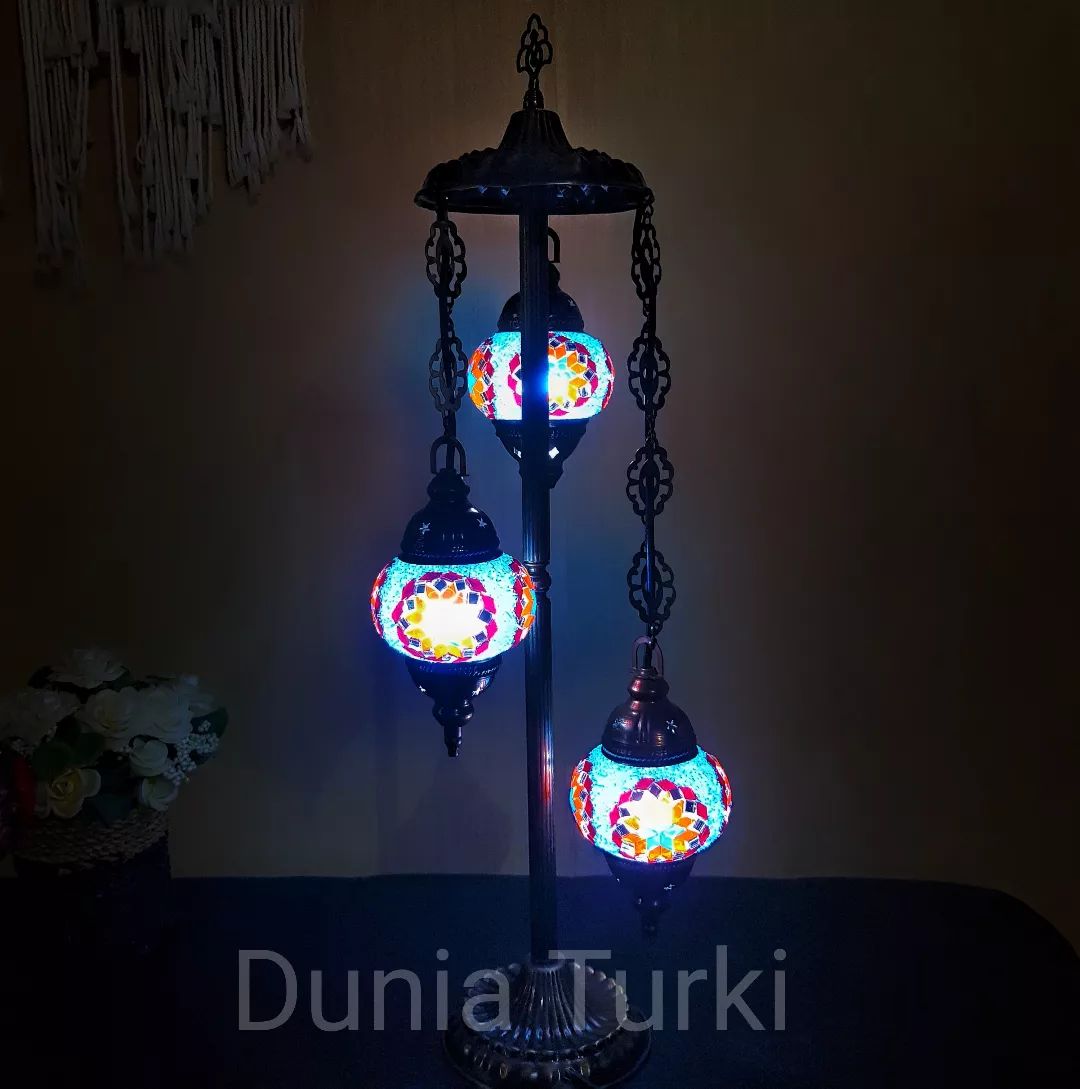 Mosaic Lamp 25