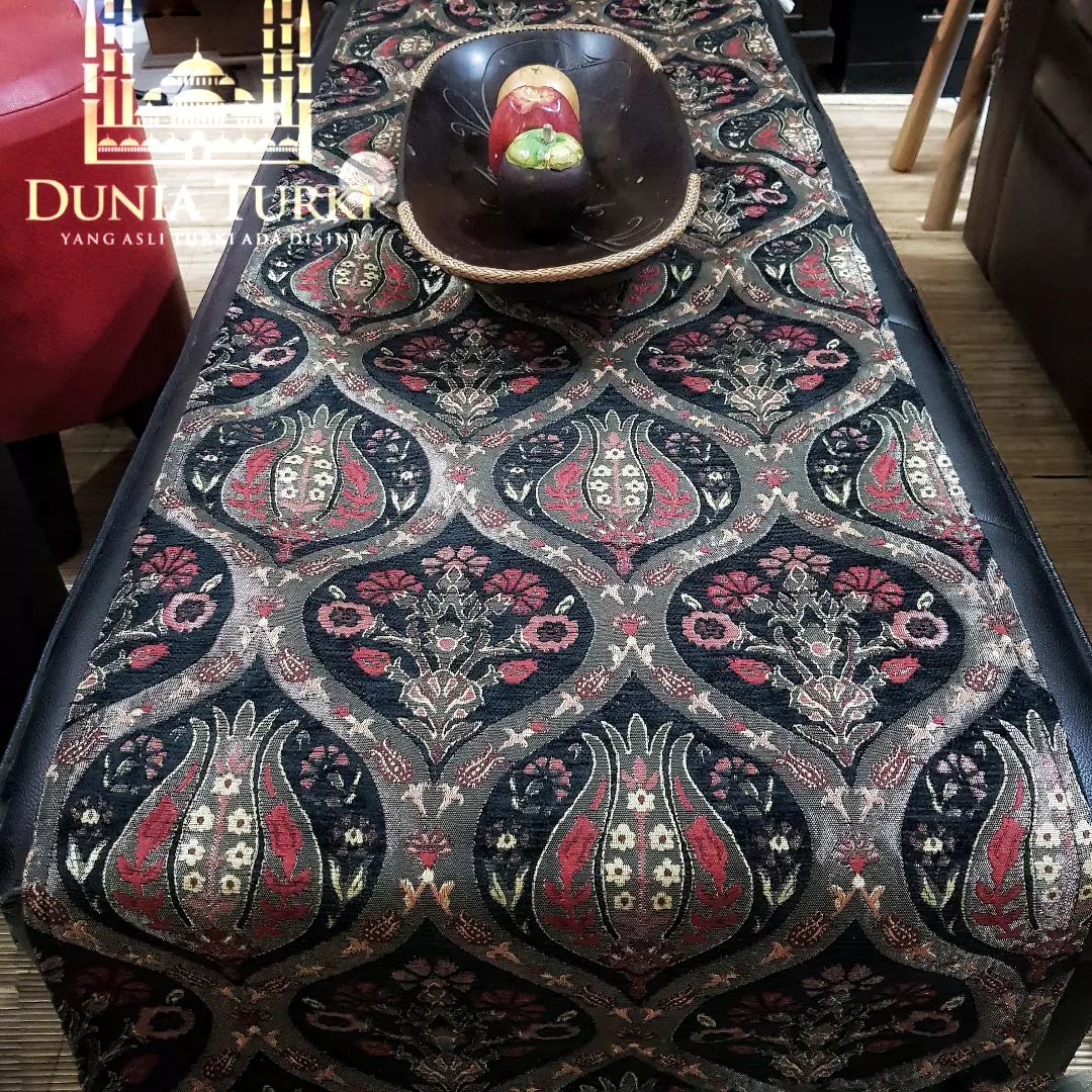Tablecloth Model 11